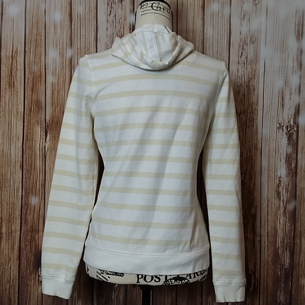 Vineyard vines hoodie - Picture 4 of 5